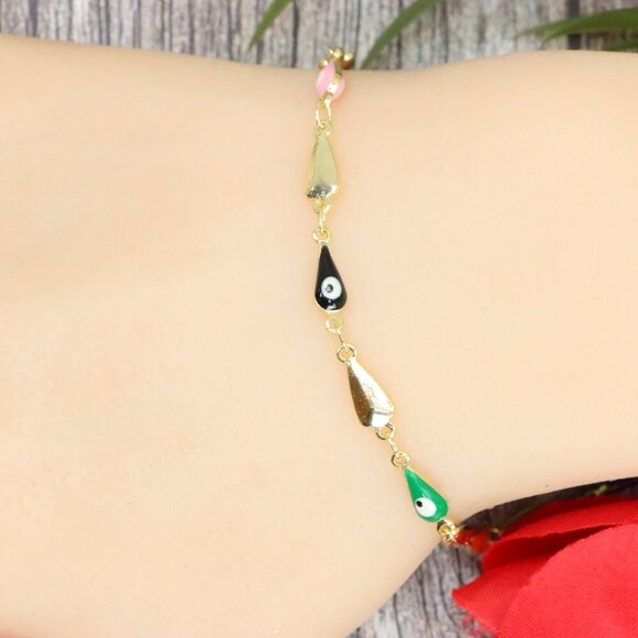 "Trendy Handmade Bracelet – A Stylish Gift for Women & Girls, MAR091017 - Picture 1 of 10
